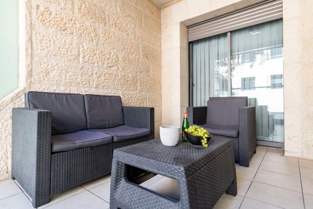 Luxury 3 Bedroom Apt, Harav Kook7 Kudüs Dış mekan fotoğraf