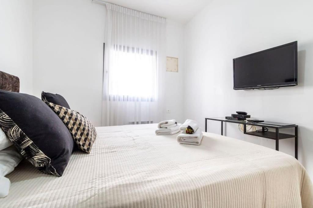 Luxury 3 Bedroom Apt, Harav Kook7 Kudüs Dış mekan fotoğraf