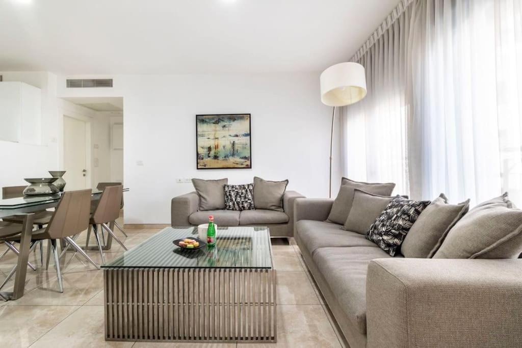 Luxury 3 Bedroom Apt, Harav Kook7 Kudüs Dış mekan fotoğraf